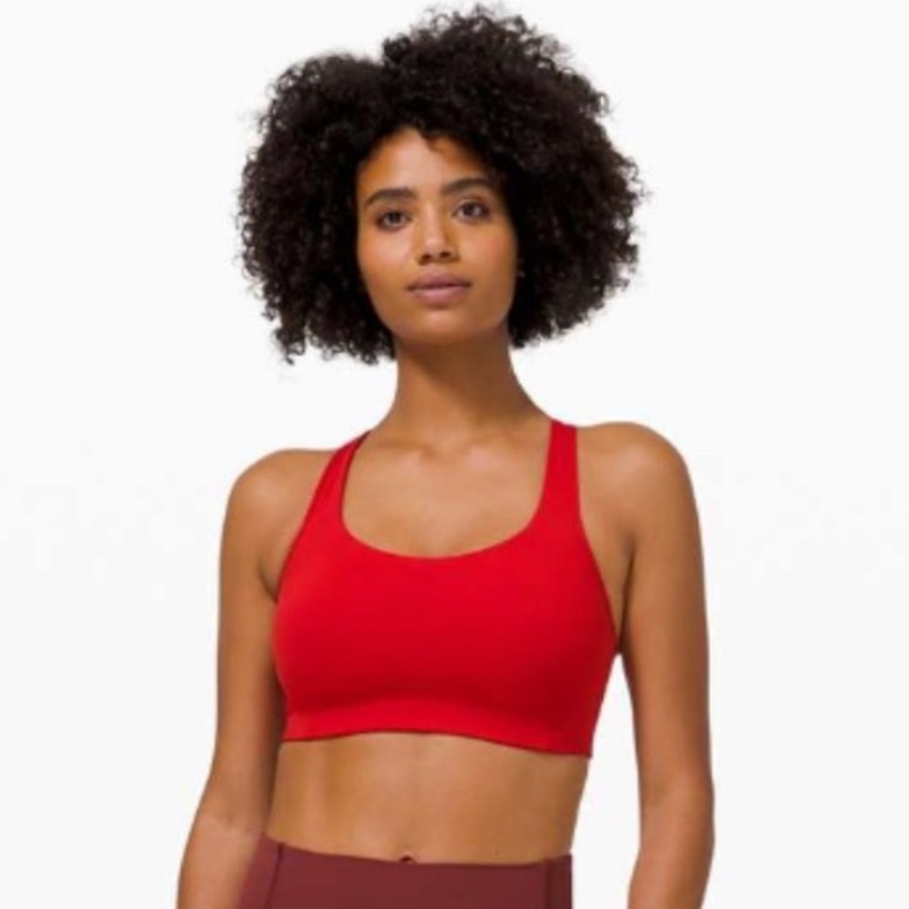 NWOT Lululemon All Powered Up sports bra- 34 C